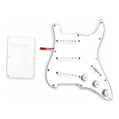 Pickguard type ST précâblé blanc uni avec un capot de trémolo blanc