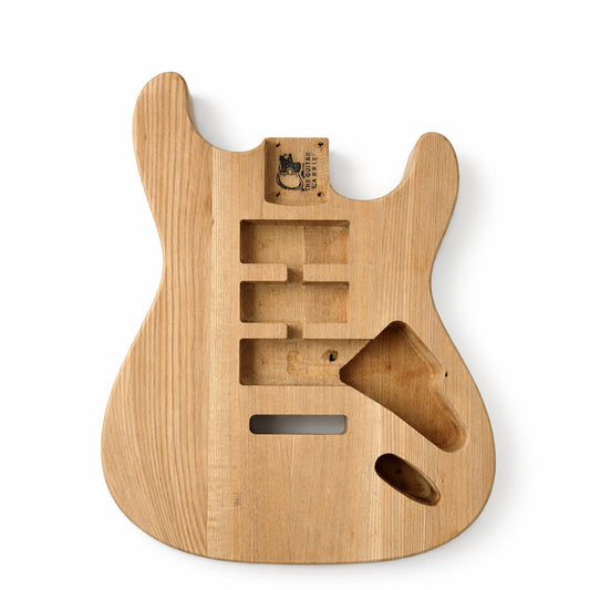 guitar body Strat style in solid ash wood with cravity pre-cut