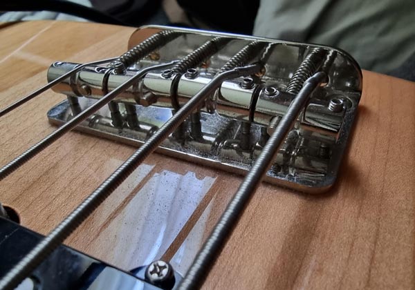 Building a bass - Bridge Setup