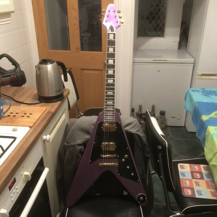 Flying V