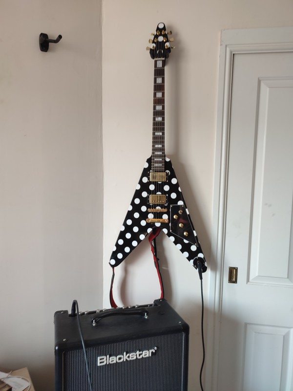Flying V
