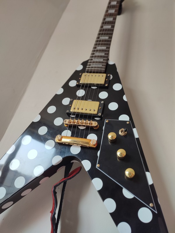 Flying V